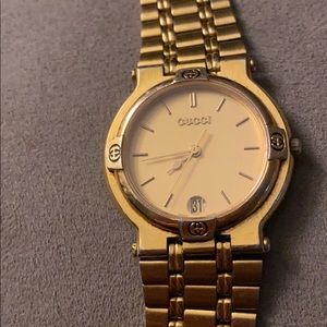 VINTAGE GUCCI WATCH